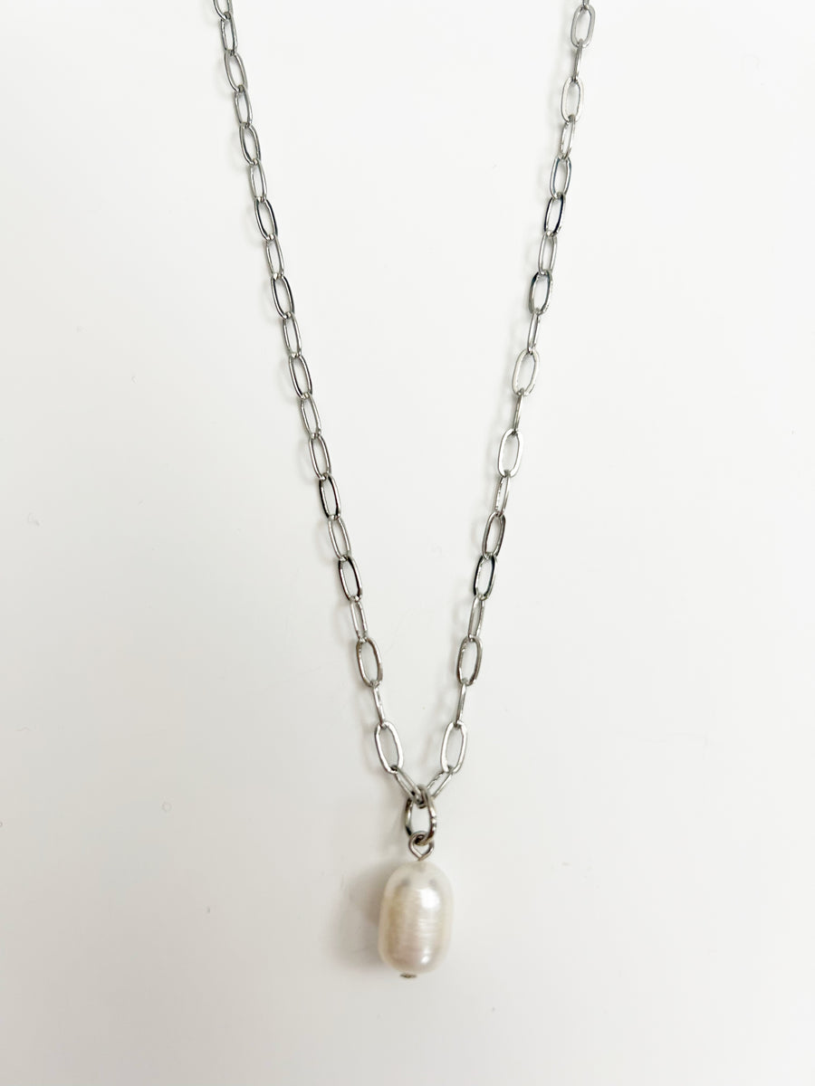 The Petite Freshwater Pearl Necklace